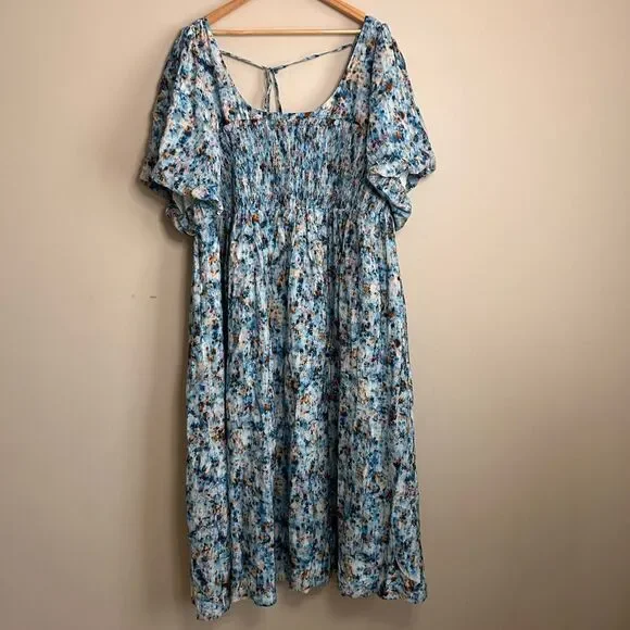 By Anthropologie Blue Floral Short-Sleeve Smocked Babydoll Midi Dress Size 3X - Picture 4 of 10